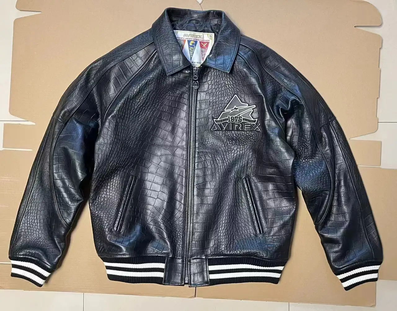 

Autumn new crocodile pattern European lambskin leather jacket loose version section of the lapel fashion casual clothing coat