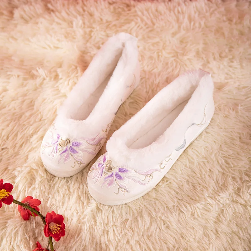 CY341-Chaussures brodées avec tête ronde en cachemire pour femmes, chaussures en coton Hanfu antiques, nouveau style, hiver 2024