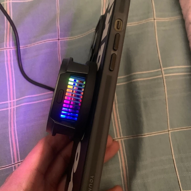 Adesivo per radiatore per tablet per telefono cellulare Ventola raffreddamento Piastra aspirazione magnetica Collega