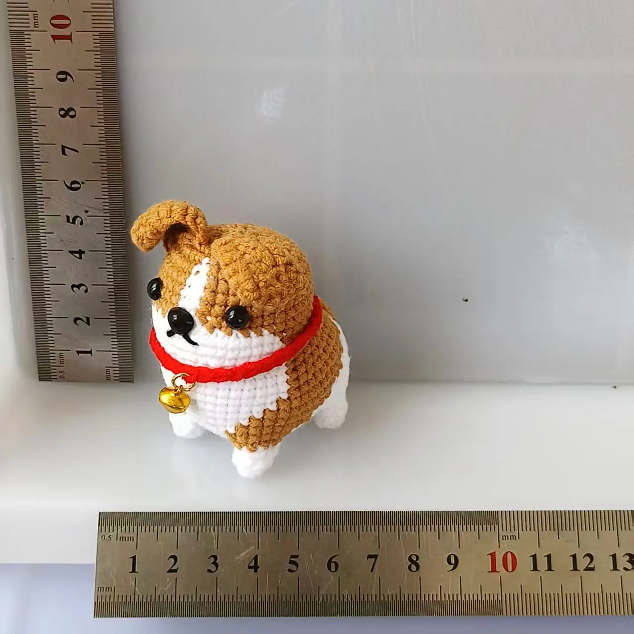 Niedlicher Gehäkelter Hund Handgemachter Gestrickter Hundeschlüsselanhänger Kreativer Tieranhänger Rucksackanhänger Geschenk für Freunde – Detail 4