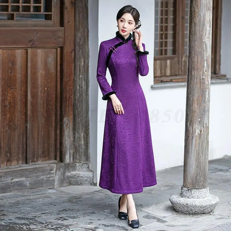 Elegant Retro Ao Dai Kjole - alternate angle