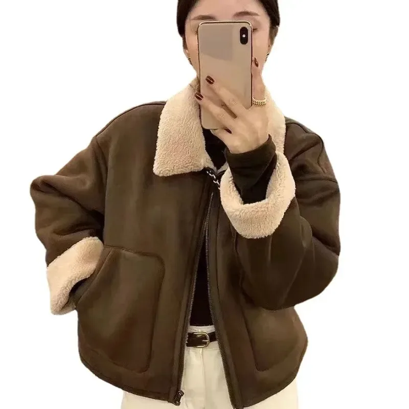 Retro Loose and Warm Lamb Wool Jacket Women's Zippered Casual Top Contrasting Colors  Autumn/winter New Korean Version Lapel