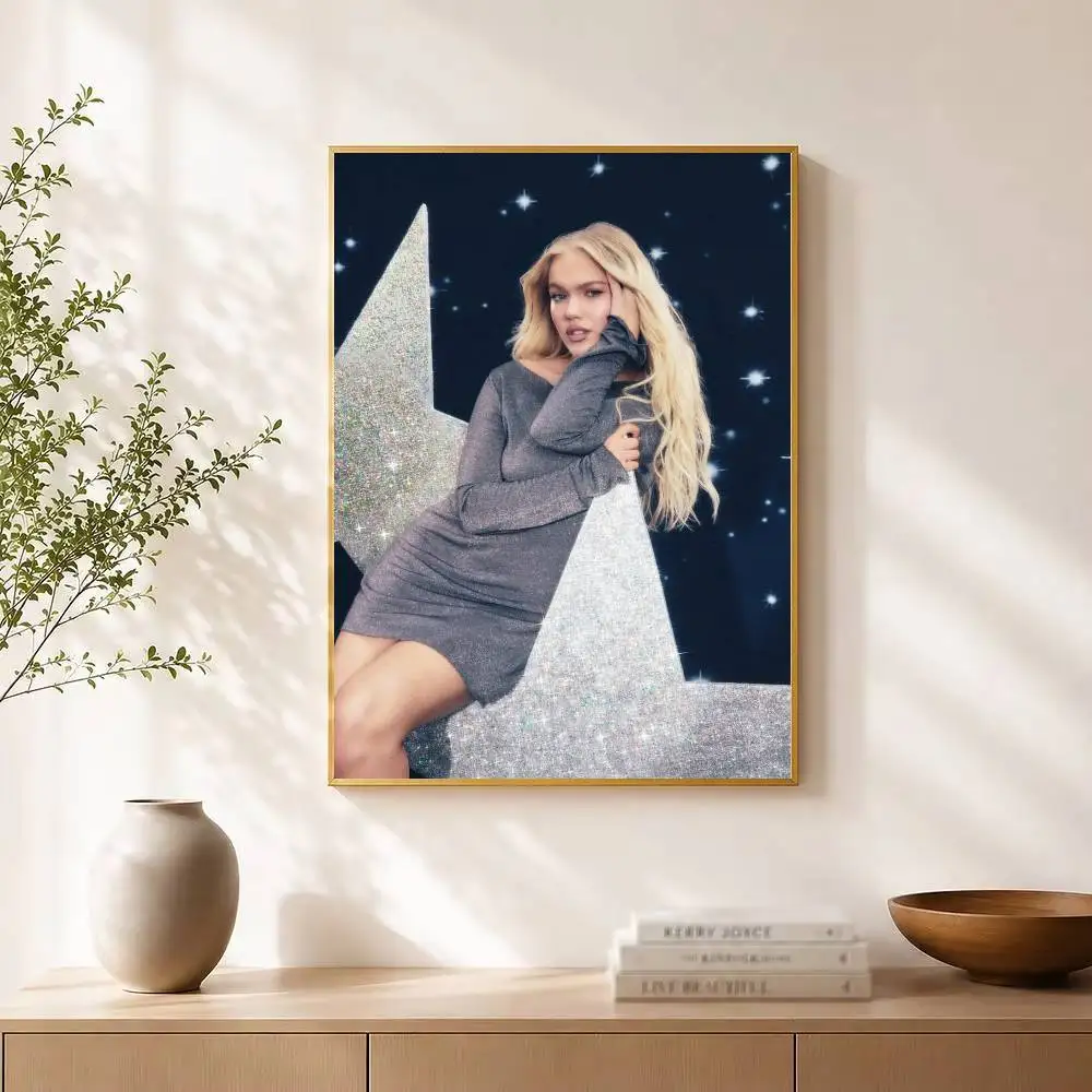 S-Singer Freya Skye Poster Waterproof Wall Art Sticker For Bar Living Room Vintage Decor Print