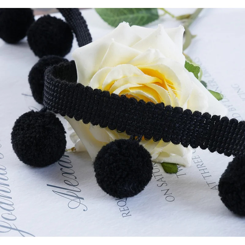 QGVLish 6M/lot Pompons Ball Curtain Tassel Fringe Lace Trim DIY Sofa Stage Valance Lace Ribbon Belt Pompons Curtain Accessories