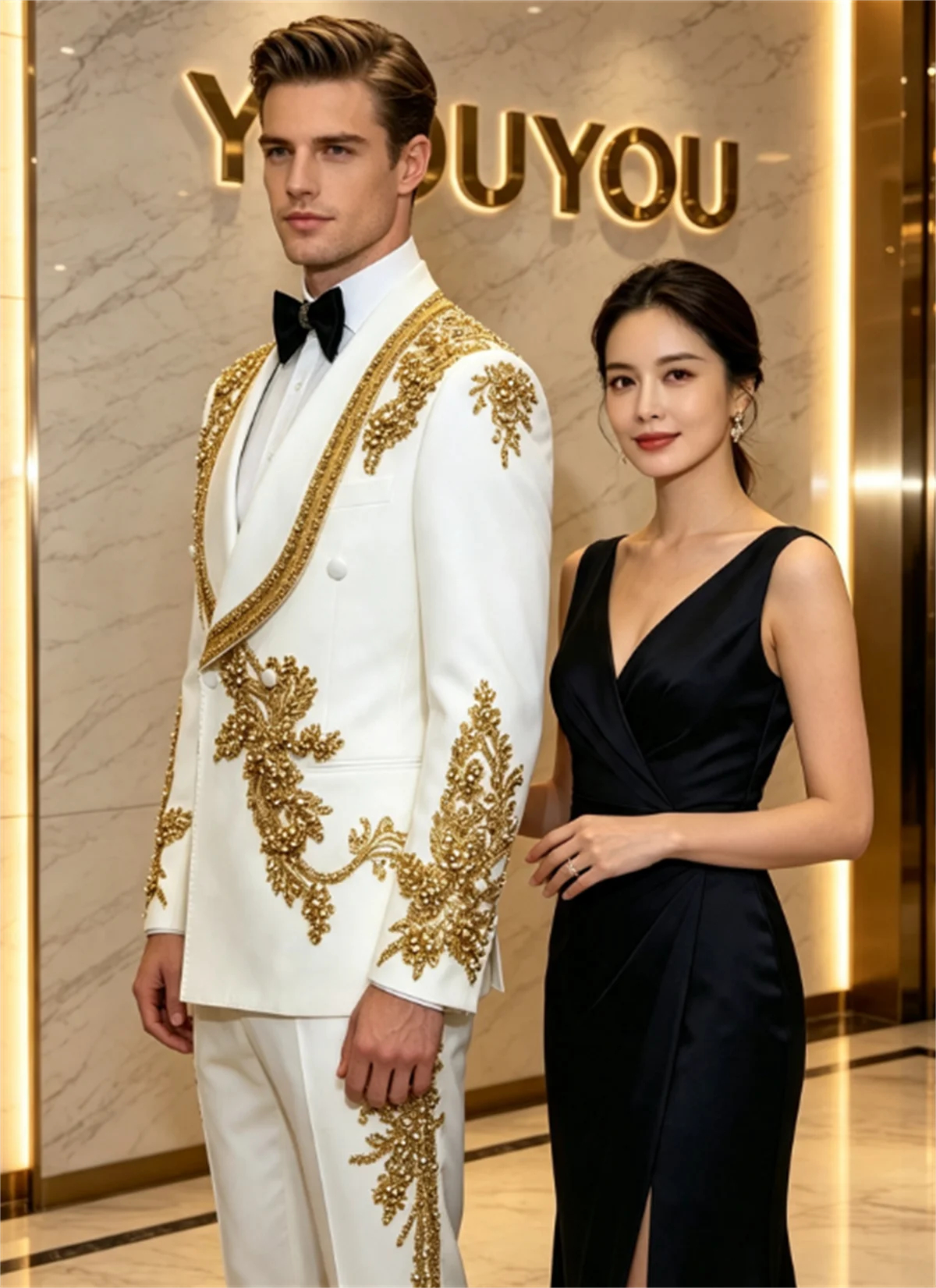 Luxury Gold Embroidery Men Suits Slim Fit Beaded Lapel Double Breasted Groom Wedding Tuxedos 2 Pieces Sets Male party Blazers