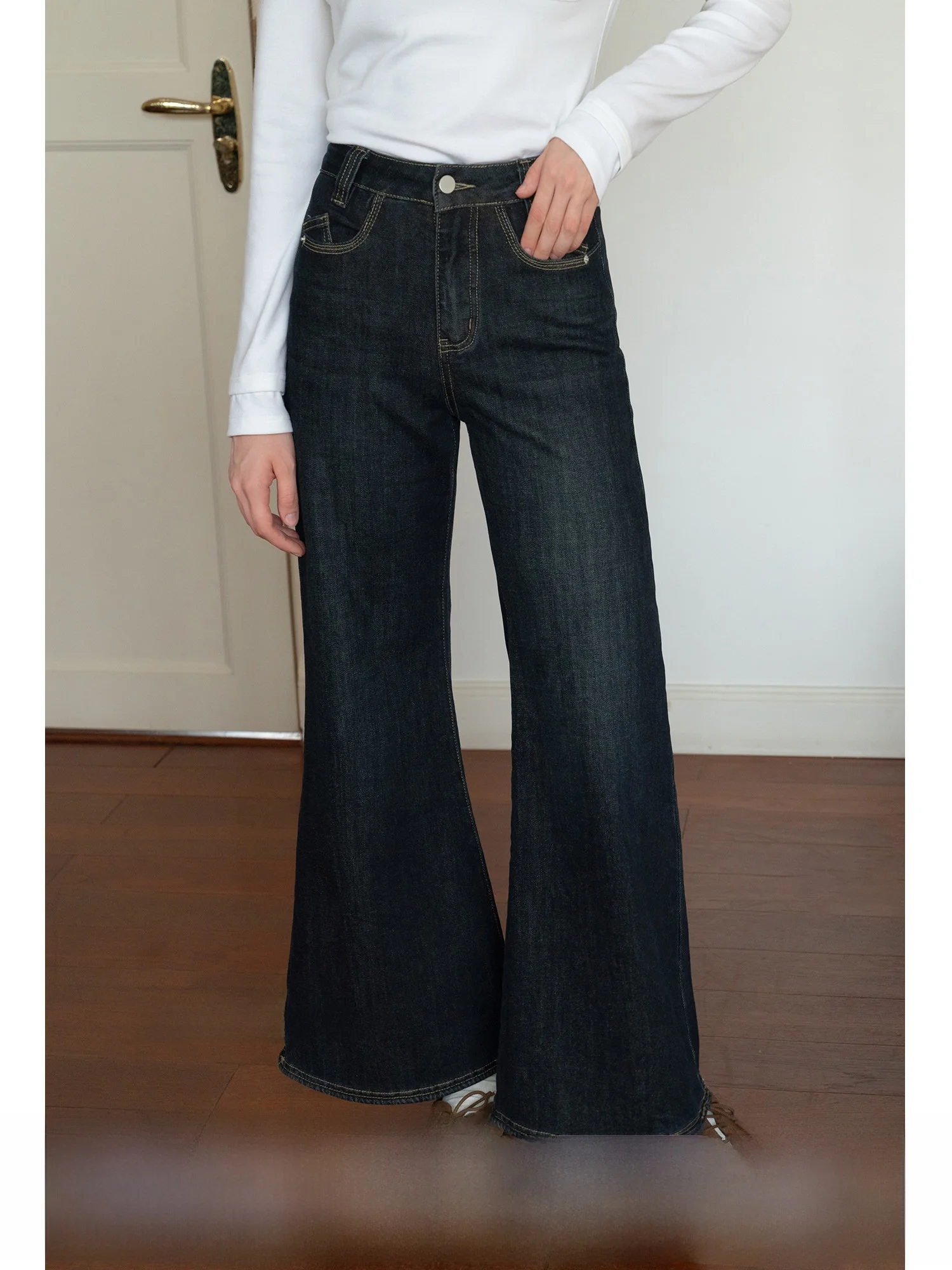 

Eggka High Waist Wide Leg Jeans Casual Commute Loose White Long Pants Elegant Simple Style Ladies Cotton Denim Trousers