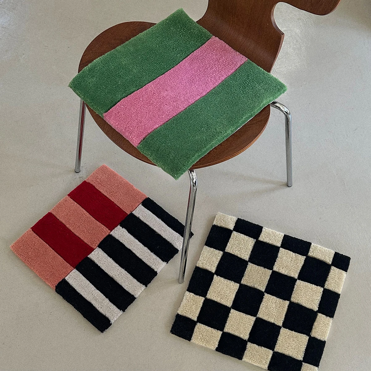 Handmade Colorful Tufting Seat Grids Blocks Cushion Soft Square Chair Sofa Pad Hanging Wall Decoration Tapestry Home Decor