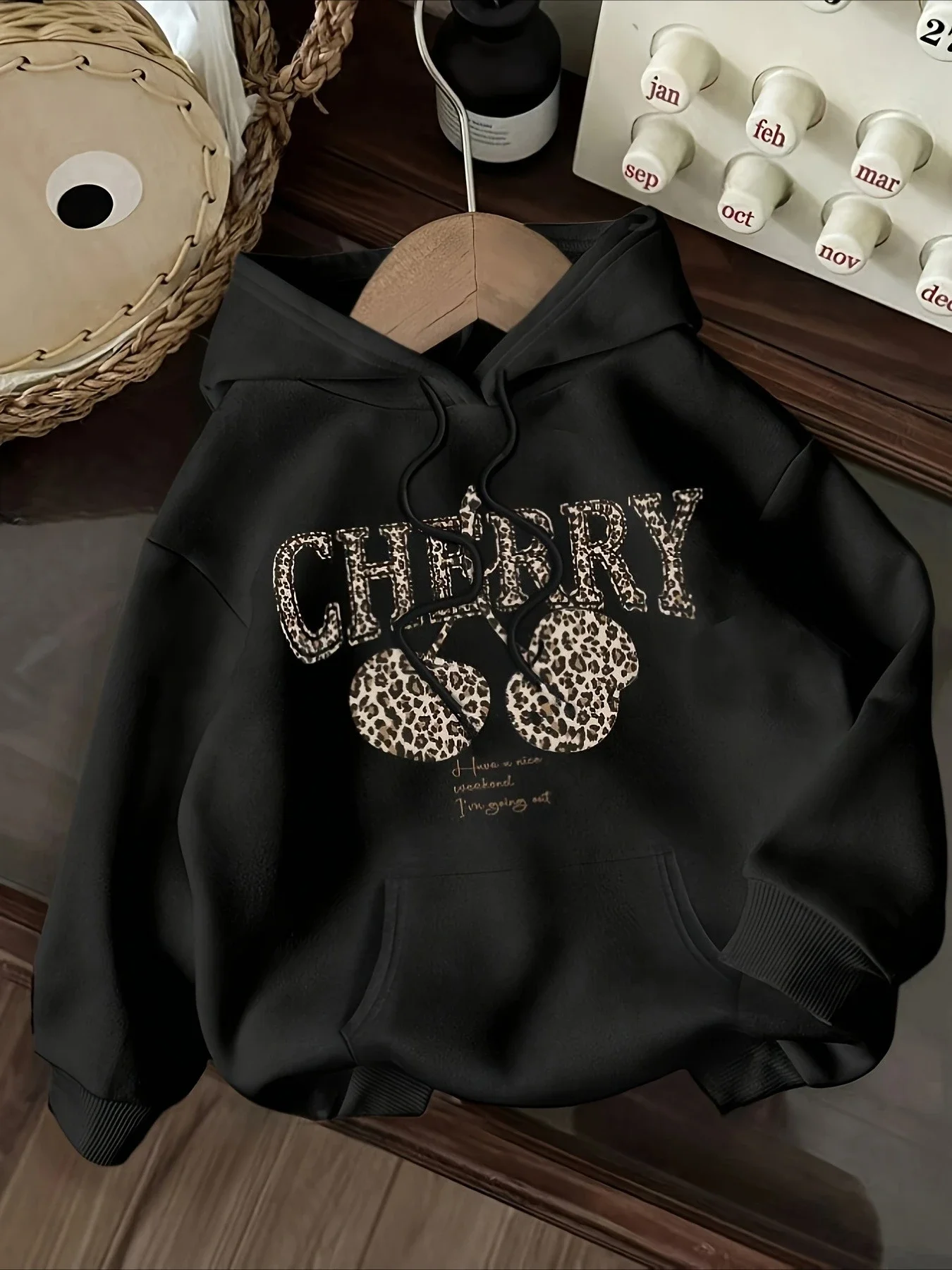 2026 autumn and winter women's leopard print cherry letter printed sportswear casual top long sleeved hooded sweatshirt