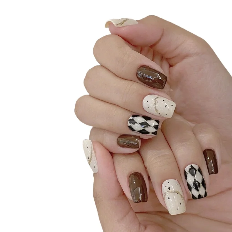 

Wear Nail Short Rhombus Checked Nail Art Nail Patch Removable