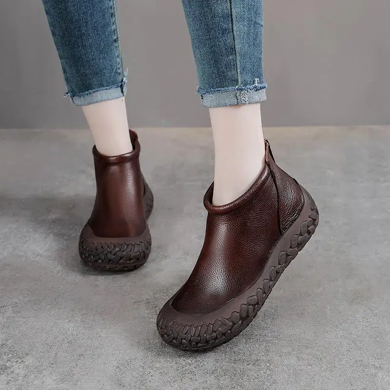 

Genuine Leather Boots Chelsea Short Boots Women's Slim Style British Style Casual Low Top Waterproof Platform