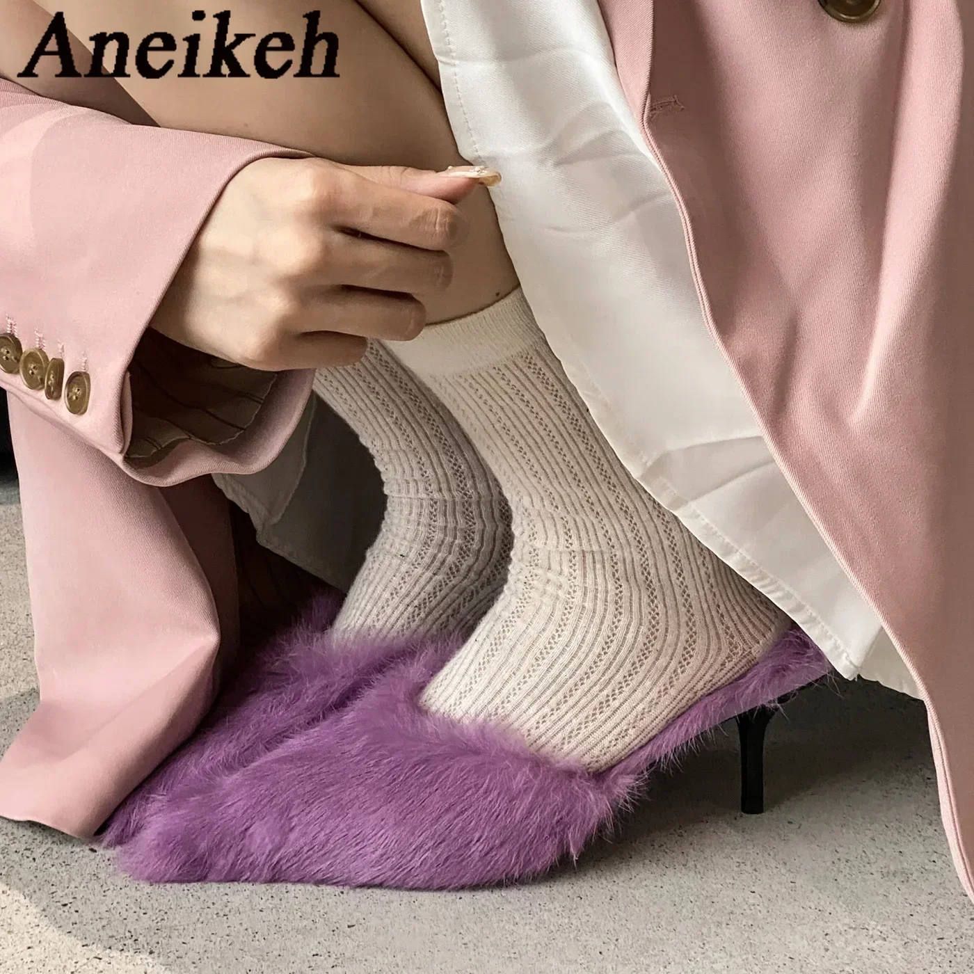 Aneikeh Mode Faux Pelz Street Style Dünne Fersen Spitz Frauen Hausschuhe Designer Stripper Bankett Slip-On Maultiere Femme schuhe