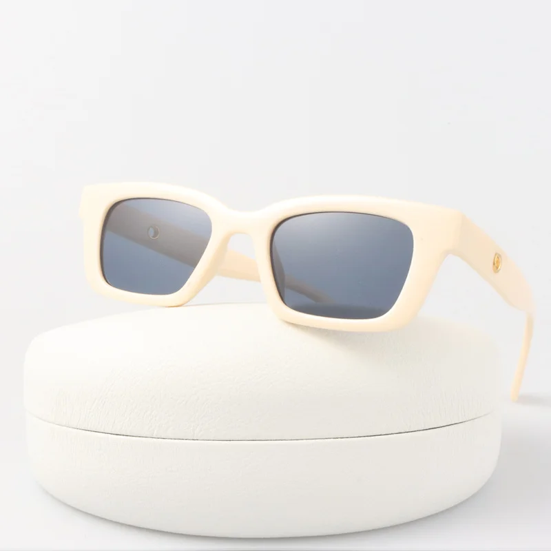 New Square Sunglasses Man Brand Designer Vintage Sun Glasses Male Fashion Multicolor Mirror Small Frame Travel Oculos De Sol