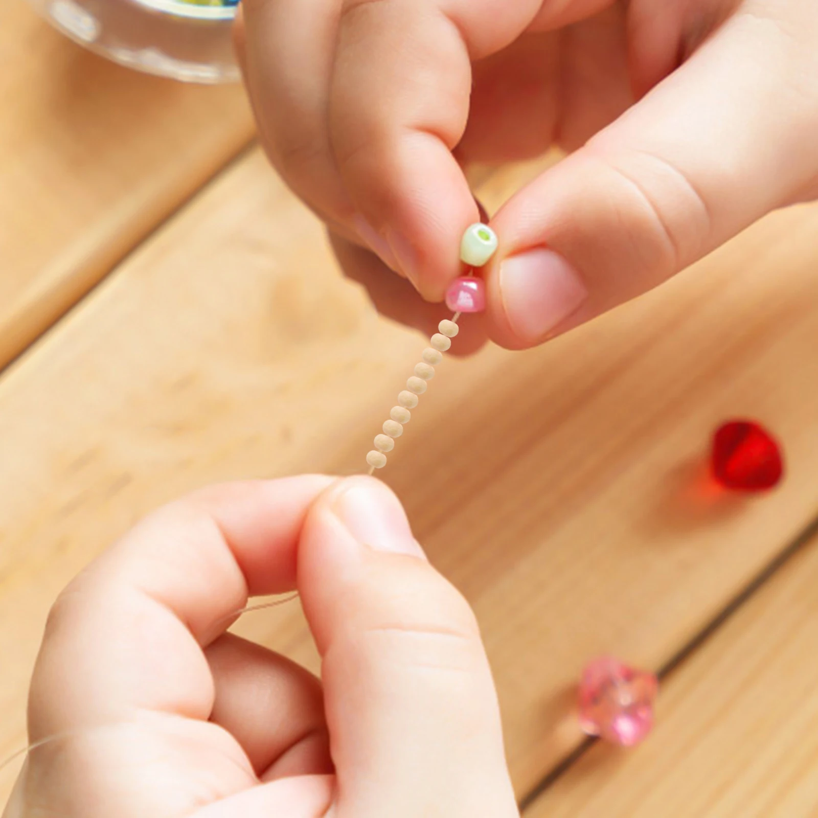 

1800Pcs Wooden Beads Solid Color Mini Hole Smooth Surface for Creative DIY Craft Jewelry Making Keychain Decoration