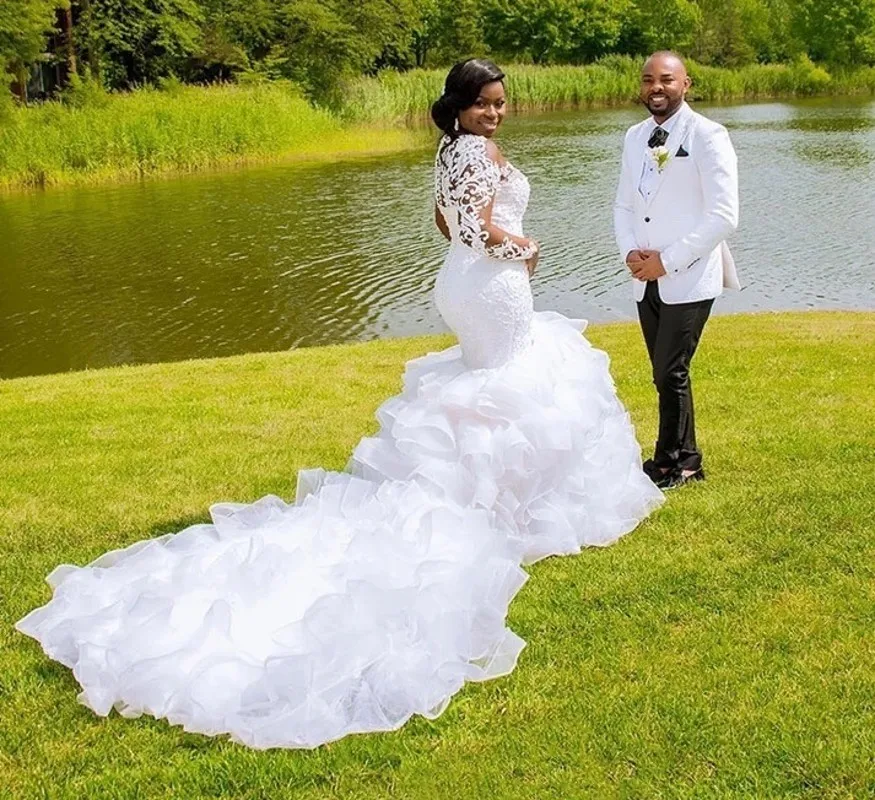 Robes de mariée sirène africaines personnalisées pour la mariée, appliques en dentelle Scoop, volants en organza, patients, quelle que soit la robe, 2025