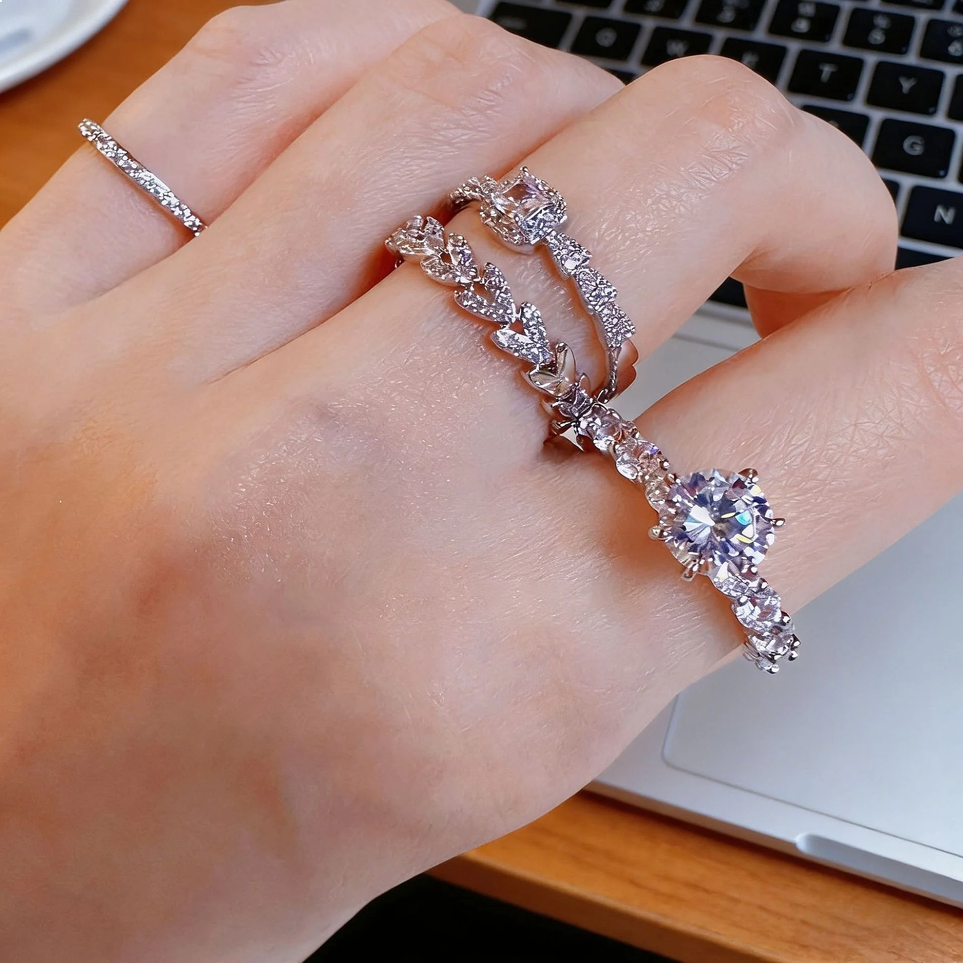 Premium Sense Simple Versatile Flash Diamond Micro-Inlaid Zircon Ring Women Adjustable