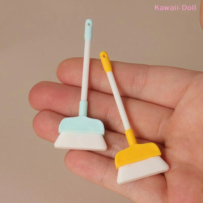 [DO]1 Set 1:12 Dollhouse Miniature Brush Dustpan Kit Doll Home Cleaning Tools Decor Toy Micro Life Scene Decoration Props[DO]