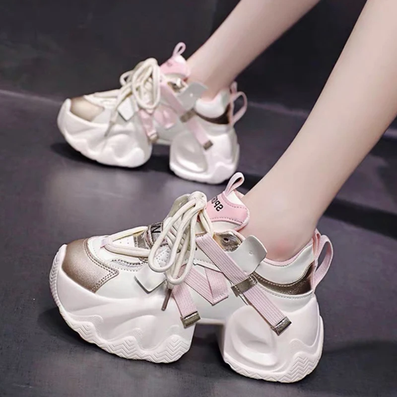 Women Walking Sneakers Autumn Lace-up High Platform Chunky Shoes Breathable Leather Shoes 10CM Winter Wedge Heels Casual Shoes