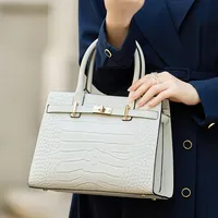 Crocodile Pattern Top Layer Cow Leather Commuter Handbag Genuine Leather Women's Bag High-end Feel Elegant Crossbody Shoulder