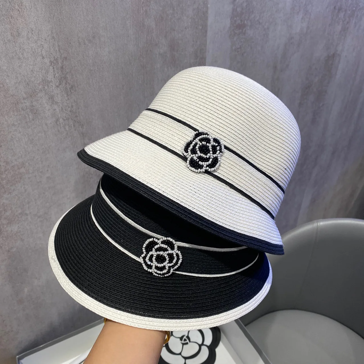 Straw Hat Mountain Camellia Black and White Pearl Straw Weaving Fisherman Hat Fashion Women\'s Summer Sunscreen Straw Hat