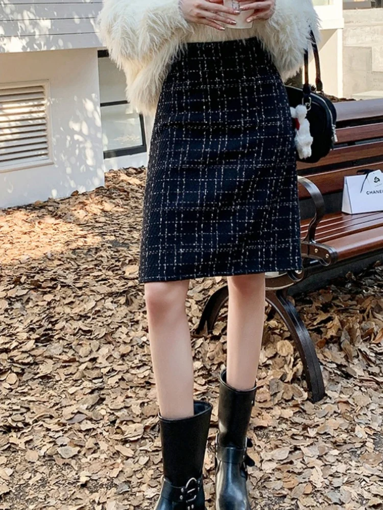 SMTHMA New Autumn/Winter Vintage High Waist Small Fragrance Style Woolen Short Skirt Women's Black Plaid A-line Tweed Skirt