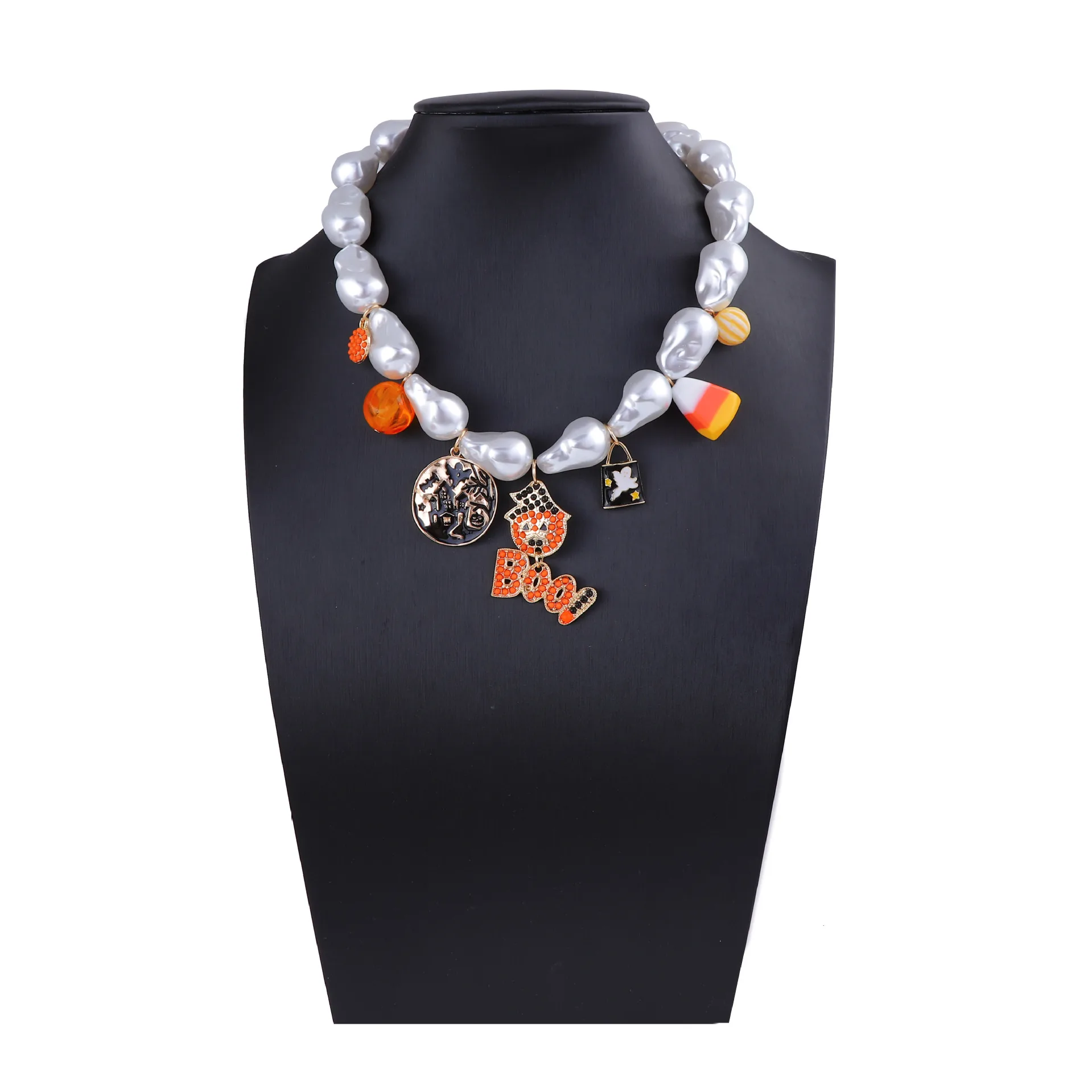 

ZAA New Design Halloween Jewelry Personalized Cartoon Pumpkin Boo Ghost Pendant Pearl Beaded Choker Necklaces Accessories Gifts