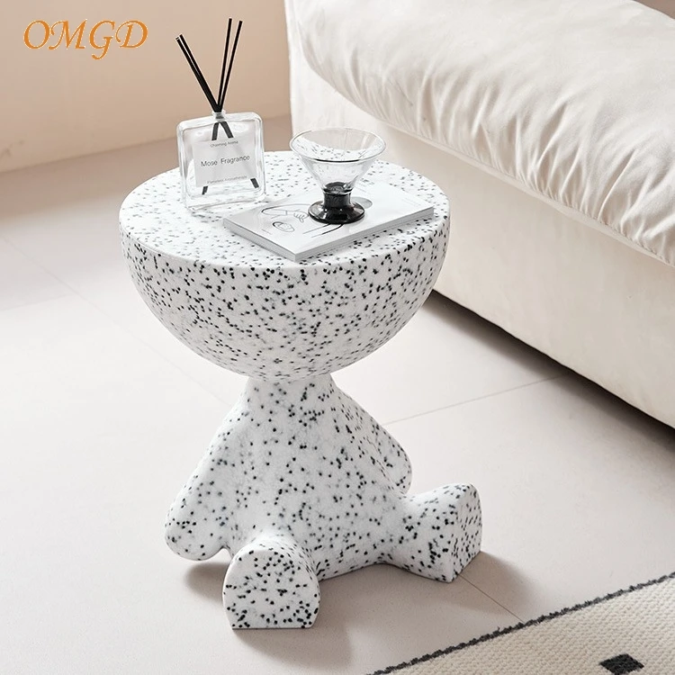 OMGD Creative Small Flat Living Room Household Small Coffee Table Lying Flat Sofa Side Table Balcony Bedside Small Tea Table image 5