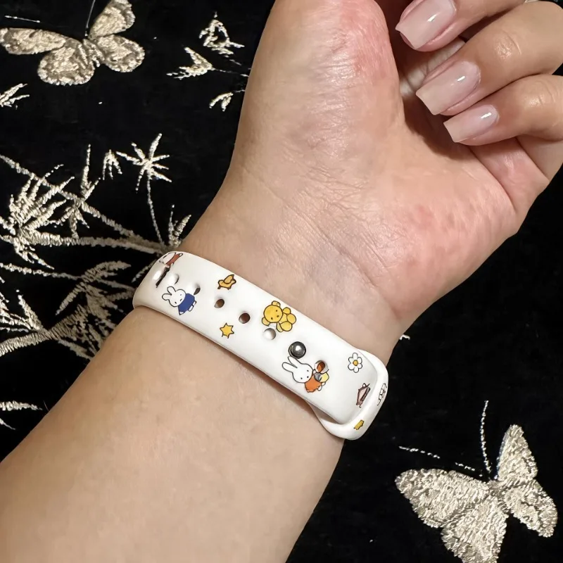 Cute Miffy Yellow Silicone Watch Band for IWatch Series 11 10 9 8 SE Cartoon Rabbit Design Replacement Smartwatch Strap Lovely