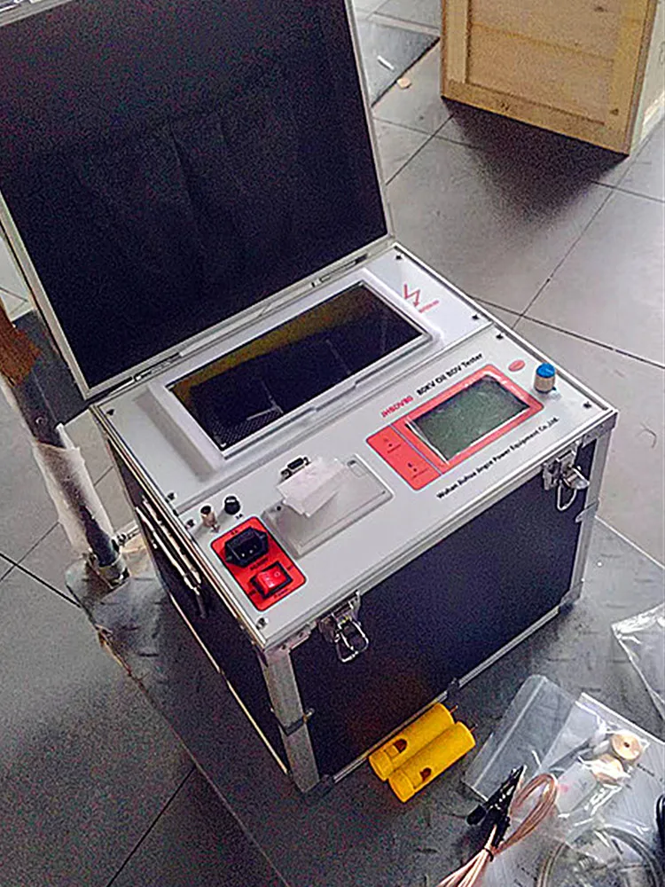 80KV Transformer Insulation Oil BDV Tester ​With Unloading Data to PC and Making Word Report Automatically