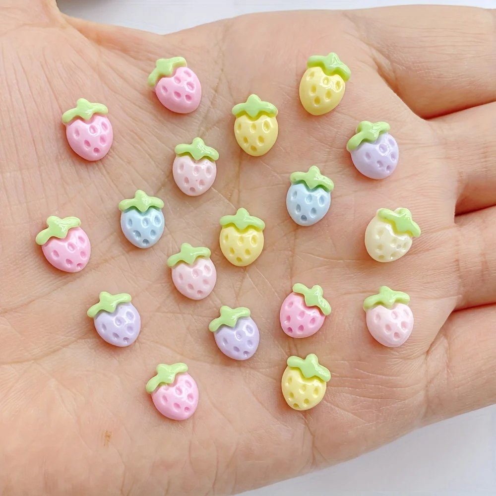 鮮やかなイチゴ樹脂チャーム 50個 ミニフラットバックカボション ネイルアート、スクラップブッキング、ヘアピンDIYアクセサリー用 - 無香料