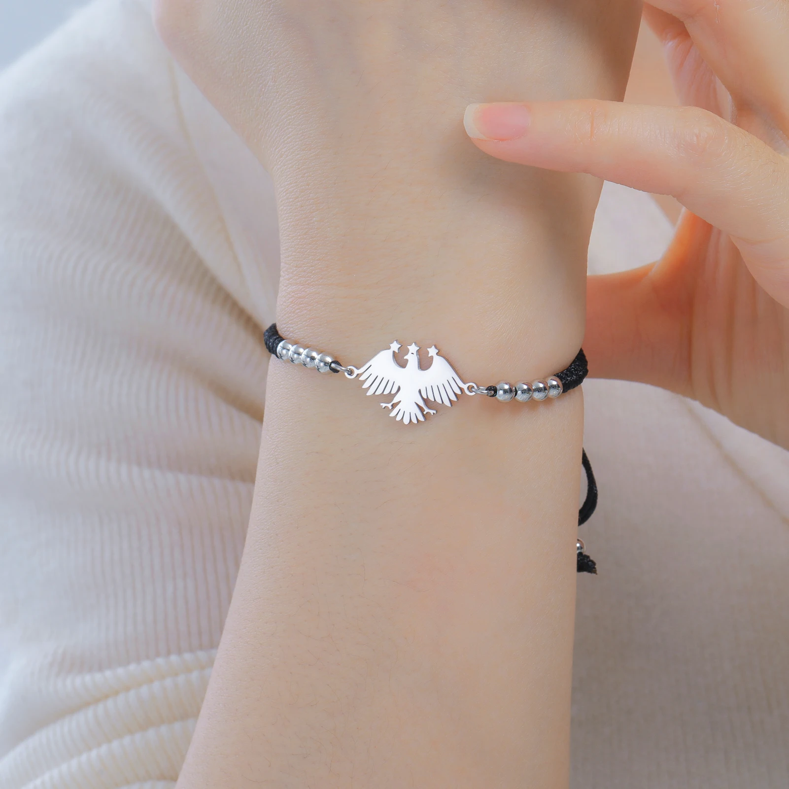 Syria Eagle Hawk Pendant Double Chains Women's Hand Bracelet Stainless Steel Syrian Flag Emblem Jewelry Gift 2026 New Wholesale