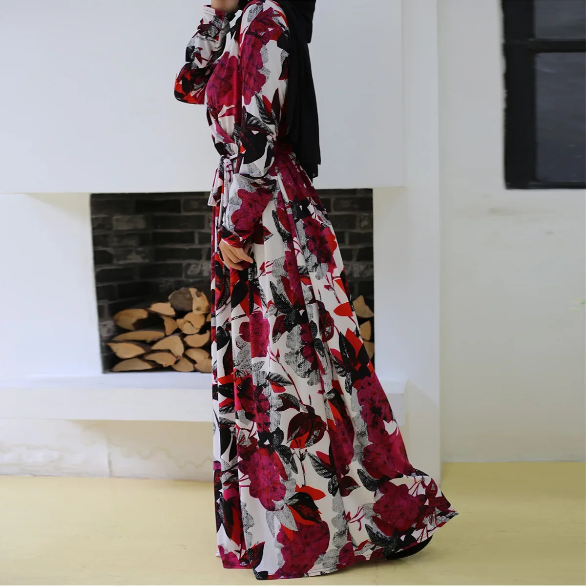 Abaya casual per le donne Abito maxi lungo a maniche lunghe Dubai Abaya Stampa scollo a V Abito musulmano a maniche lunghe slim fit Abiti caftano