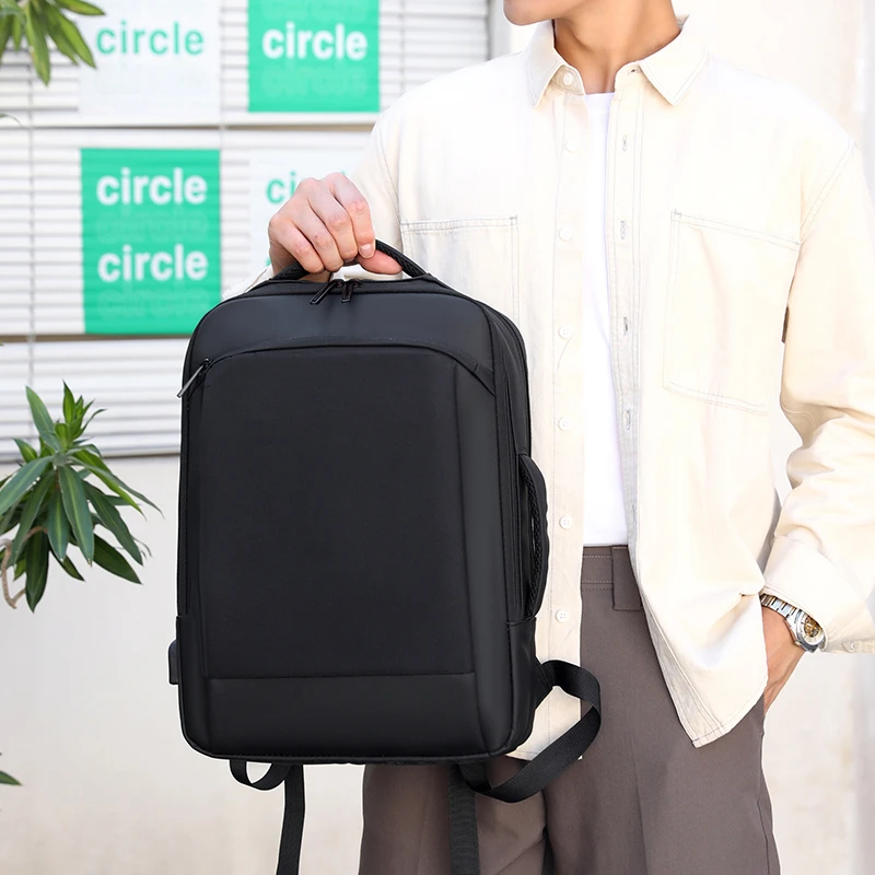 

Элегантная кожаная сумка-рюкзак большой вместимости с однотонным винтажным винтажным дизайном для деловых поездок и отдыха. Лучшее