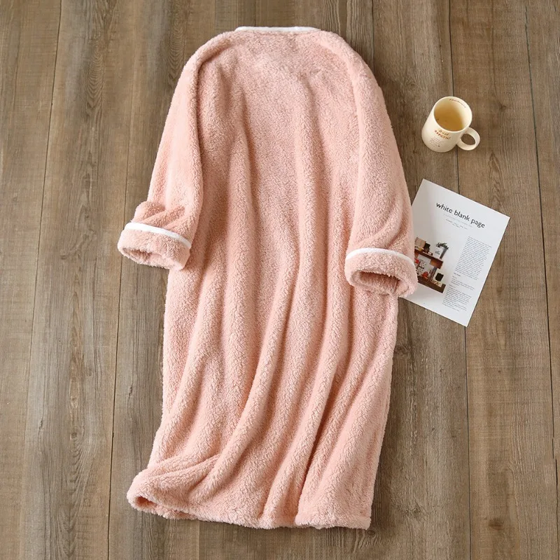 2223 Autumn/Winter New Women\'s Velvet Thickened Flannel Nightgown Coral Velvet Nightgown Bathrobe Long Bathrobe Nightgown