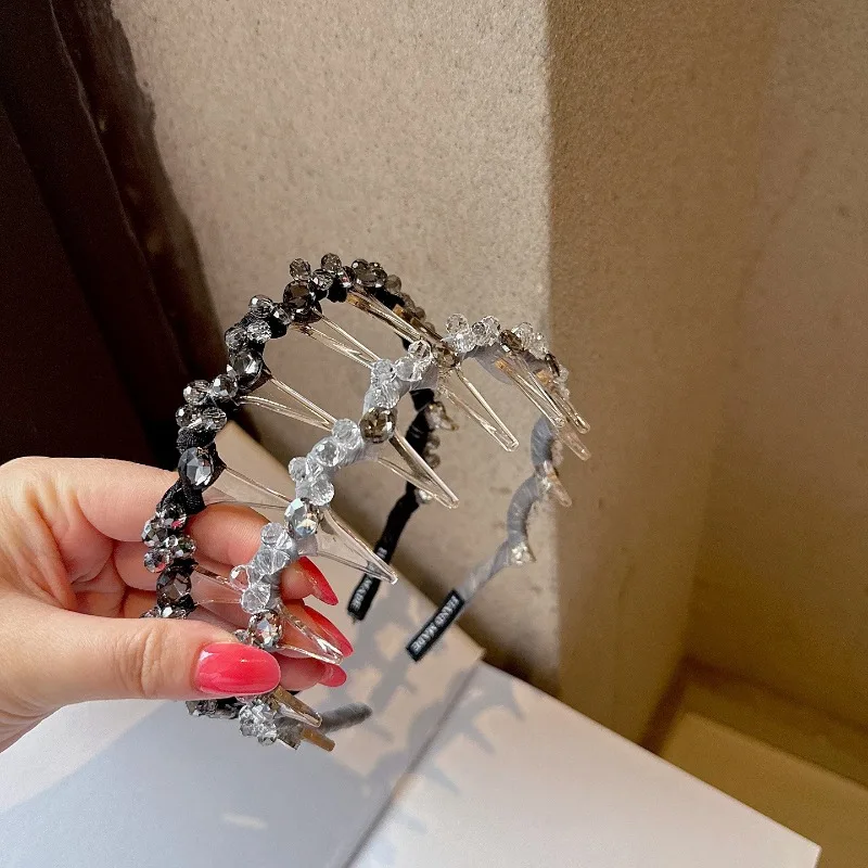 

Luxury Crystal Embellished Headband with Teeth Non-slip Hair Hoop Elegant High Cranial Top Hair Accessories for Women