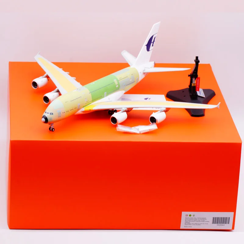 XX20063 Alloy Collectible Plane Gift JC Wings 1:200 Malaysia Airlines Airbus A380 