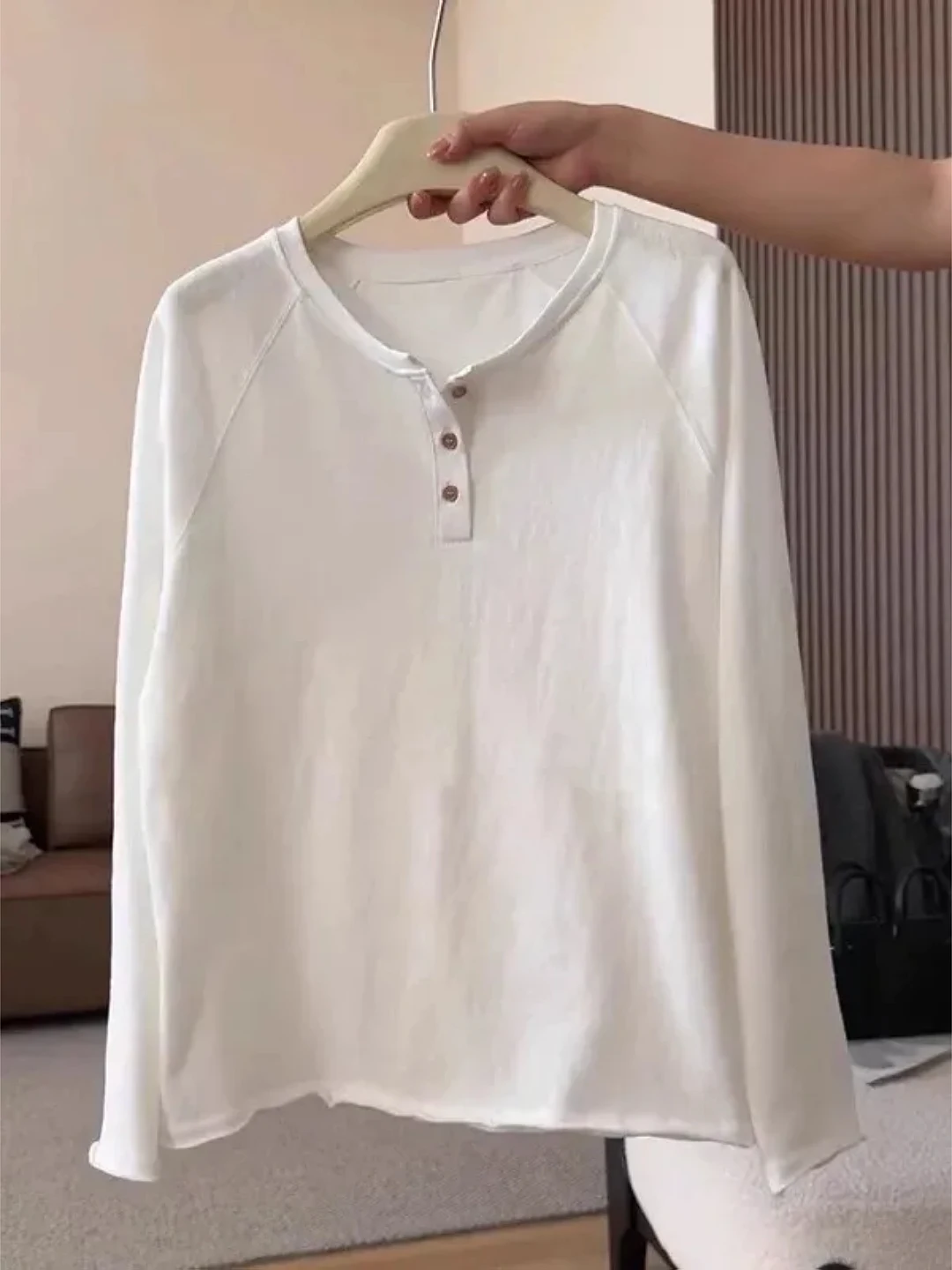 

Loose Long Sve Women's Base irt Korean Sle Inner Wear T-irt plus Size Slimming Boting Top for Spring 2026