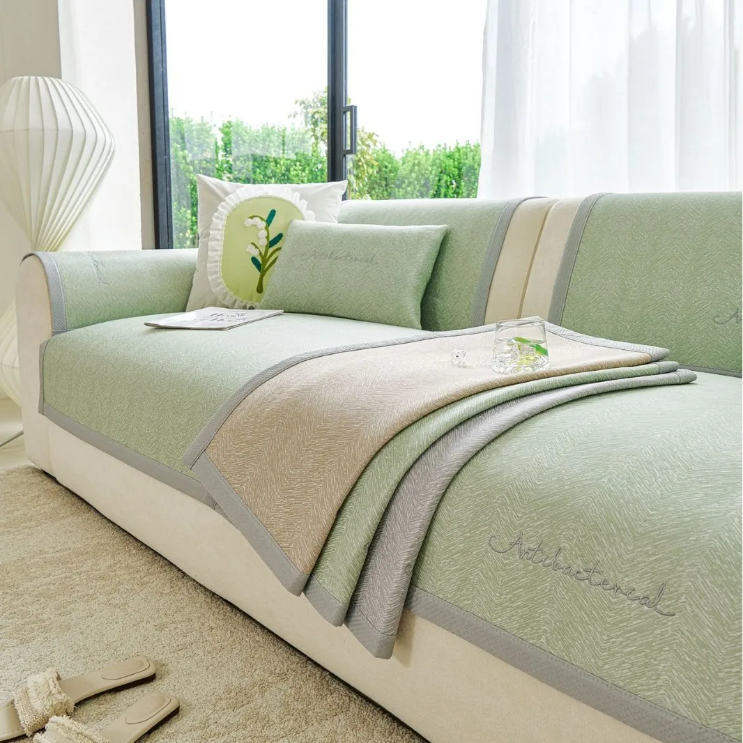 Sommer Eisseide Sofabezug Universelle Rutschfeste Sofamatte Kühlende Unterlage Couchkissen-Handtuch für Wohnzimmer
