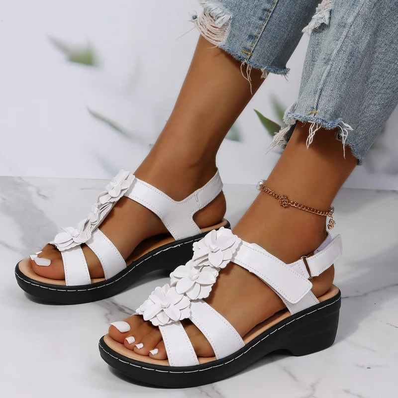 Oversized Sandals Summer 2023 New Hollow out Slope Heel Fish Mouth Flower Buckle Casual Sandals orthopedic sandals comfort woman