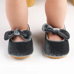 Scarpe da bambino Classic Infant Dress Shoe Bow-knot Toddler First Walkers Velvet Infant Soft Sole Shoes neonate Toddler Prewalker