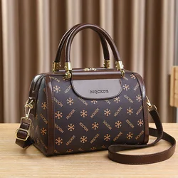 2024 Fashion New Boston Pillow Bag Soft Leather Women's Handbag Versatile Classic Shoulder Bag Large Capacity Crossbody Bag