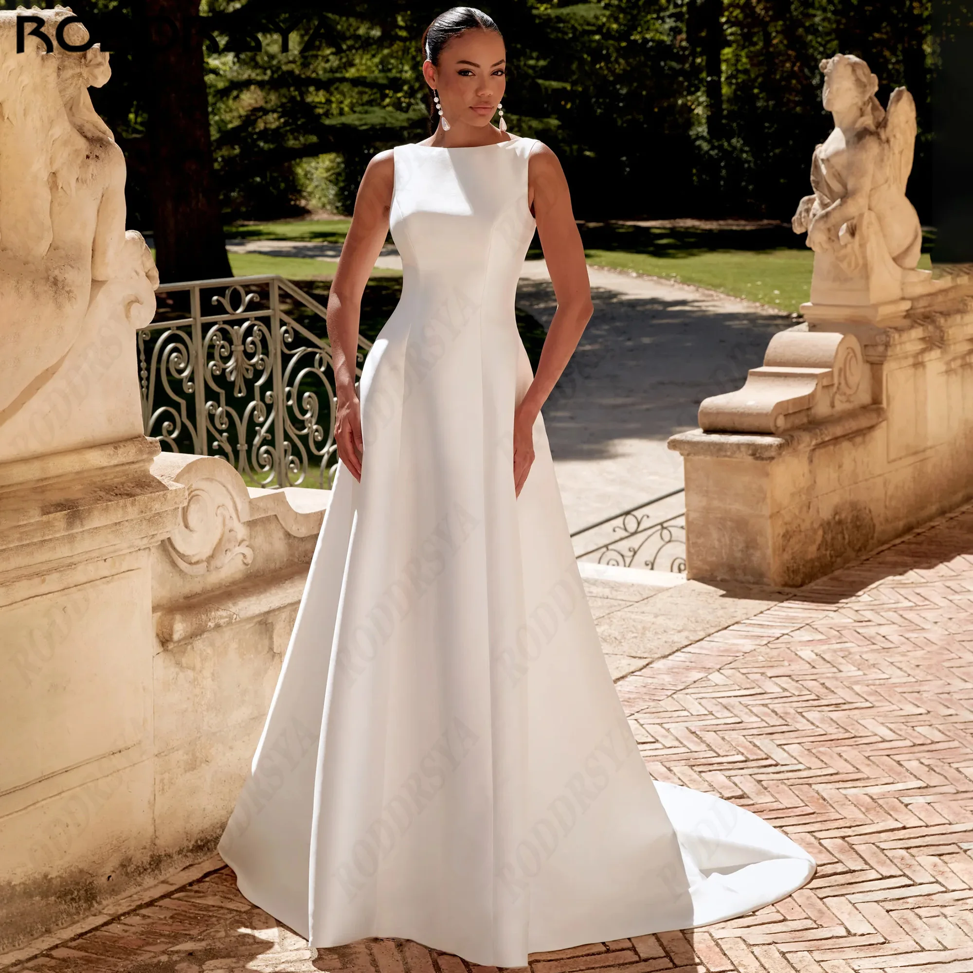 RODDRSYA Wedding Dress Satin Scoop Neck Bride Gown A-Line Court Train Backless Bridal Dress Back Bow Sleeveless Custom Made