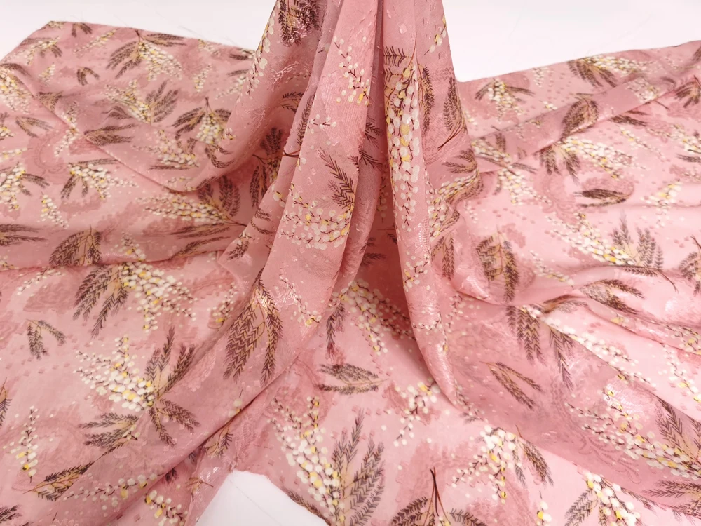 1 meter X 1.48 meter Leaf Jacquard Chiffon Fabric For Wedding Gown