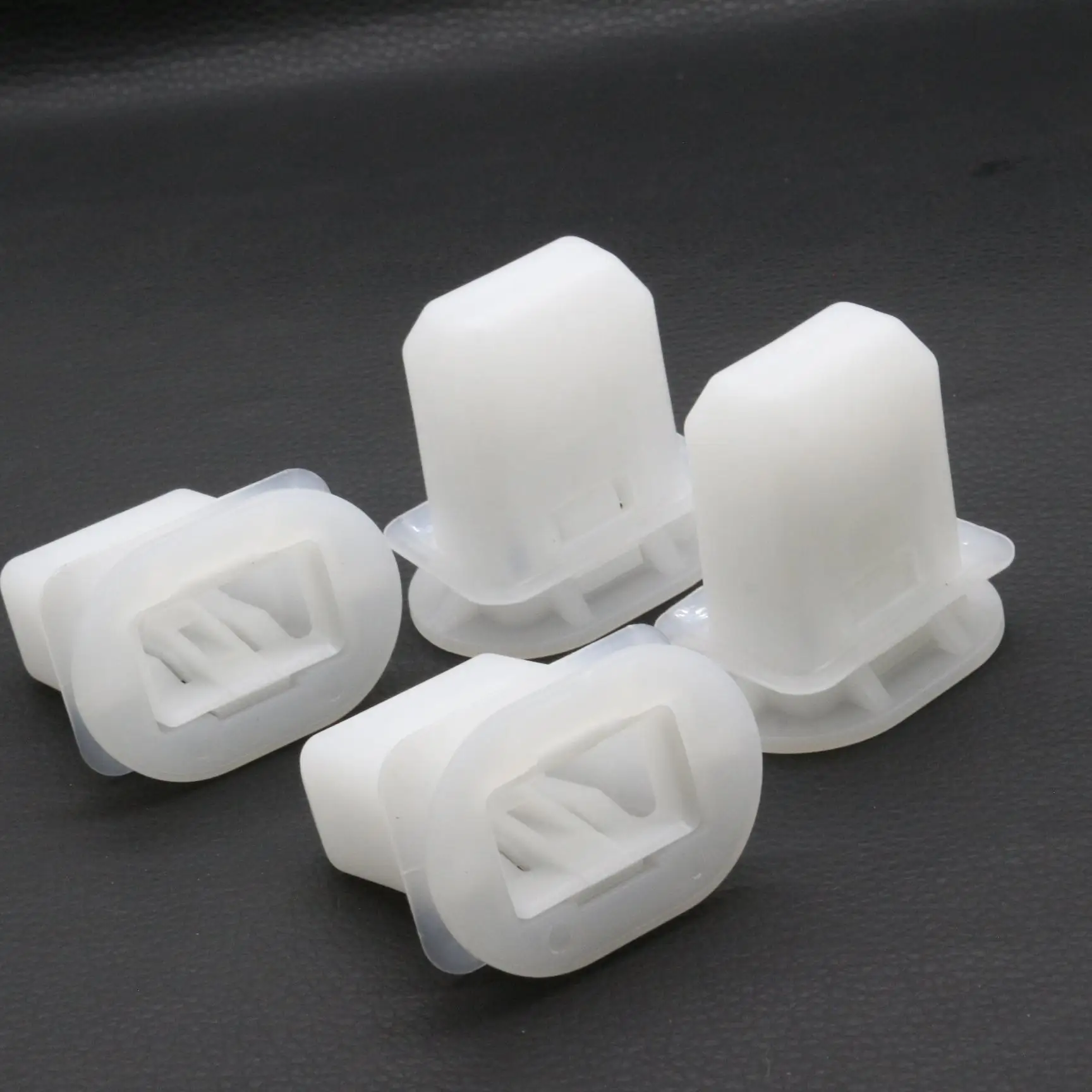 

4 Pcs Nylon Rear Seat Cushion Pad Hook Set Clips Fasteners Fit For Lexus GS RX NX LC IS Toyota Crown Corolla White 72693-12080