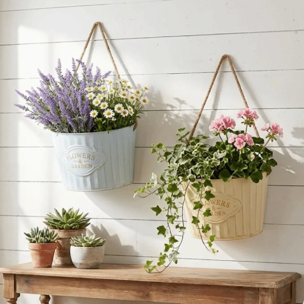 Semi Round Hanging Flower Pot Plant Bucket Retro Iron Art Hanging Basket Wall Mounted Wear-resistant Wall Mounted Planter