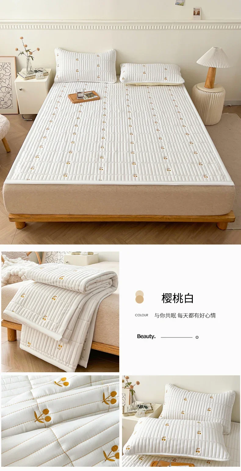 Spring Autumn Comfortable Durable Mattress Toppers Soft Breathable Soybean Fiber Filling Bed Pads Keep Warm Quilted Mattress Pad