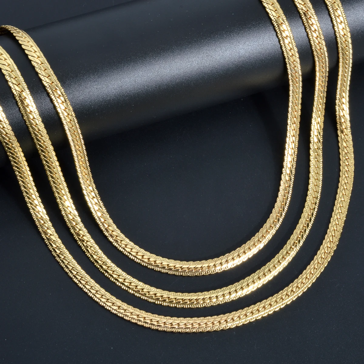 Unisex Flat Herringbone Necklace Thin Snake Bone Chain Minimal Stackable Neck Jewelry Casual Wedding Accessory For Women Men