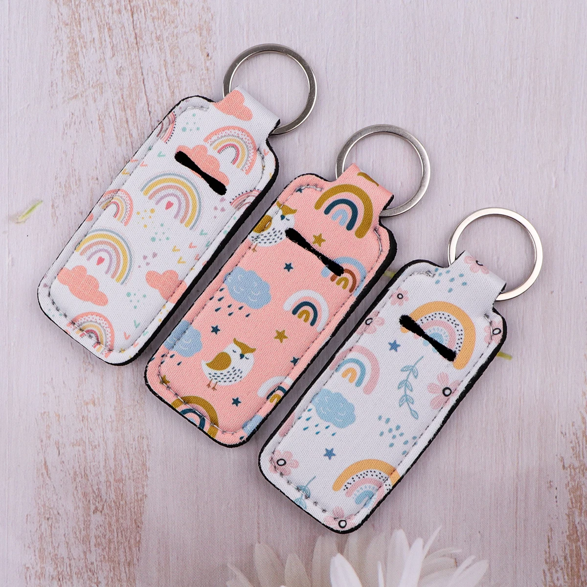 Rainbow Patterned Dinosaur Print Cartoon Keyring Trendy Lip Balm Key Chain Clip On Lipstick Holder Travel Accessories