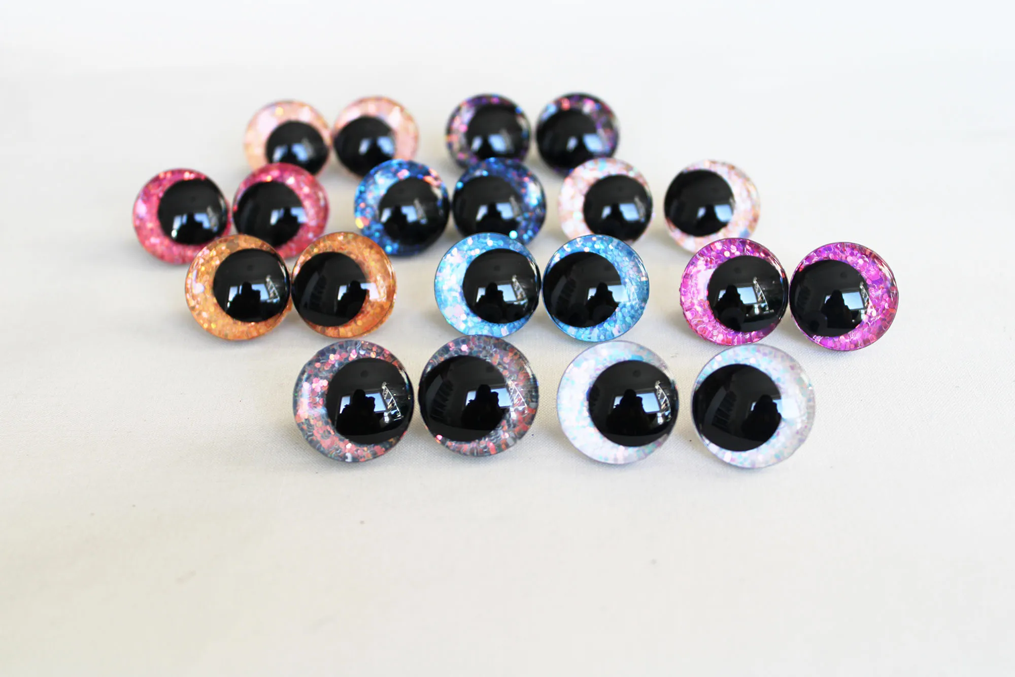Masckaszem Neu 25mm Herzförmige Klare Schwarze Pupillen 3D Komische Runde Glitzer-Spielzeugaugen mit Hartem Unterlegscheiben für Plüschliebhaber-Puppenzubehör – Detail 40
