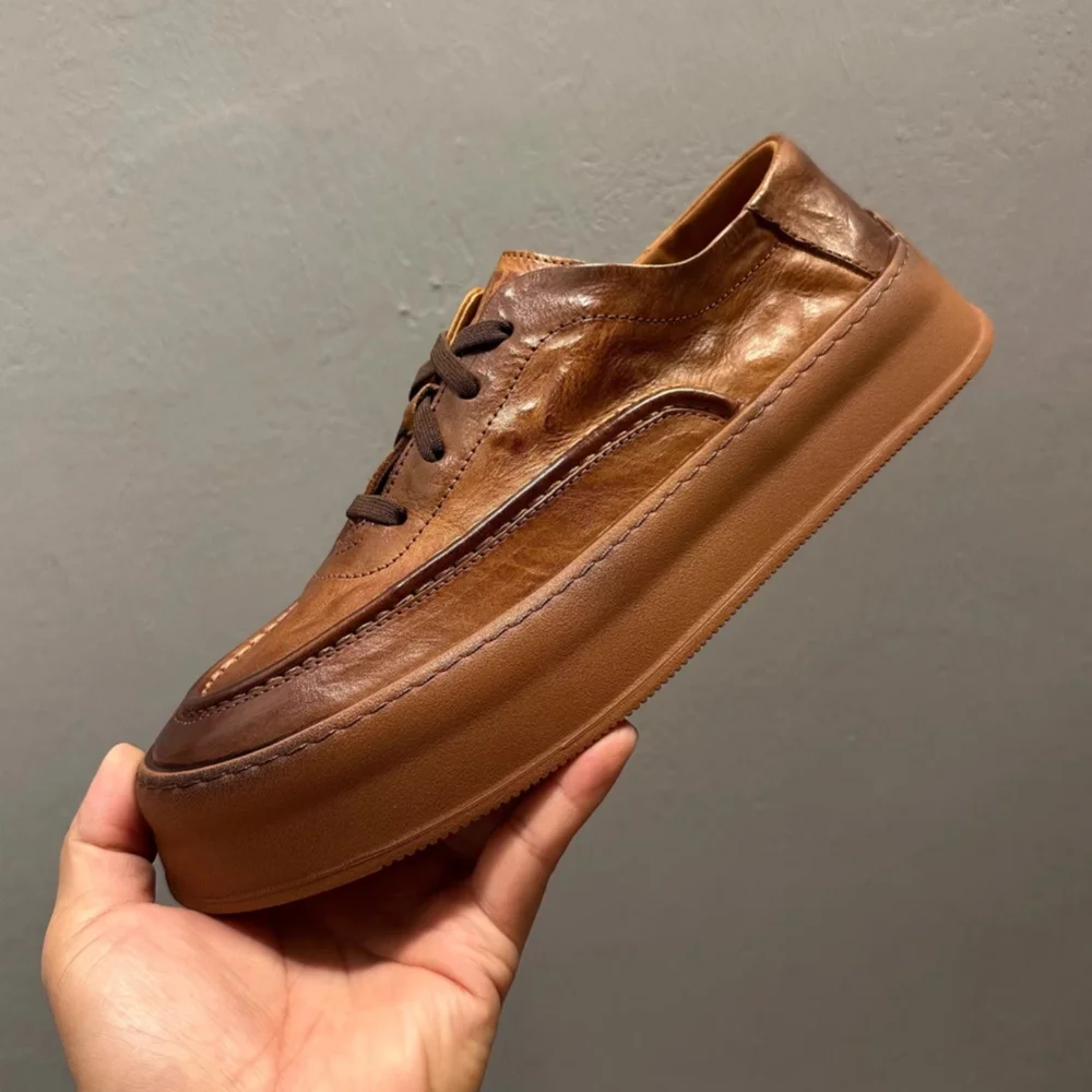 

QHCCID Retro Luxury Soft Cowhide Men Shoes Trendy Casual Leather Shoes for Men Lace-up Breathable Shoes Zapatos