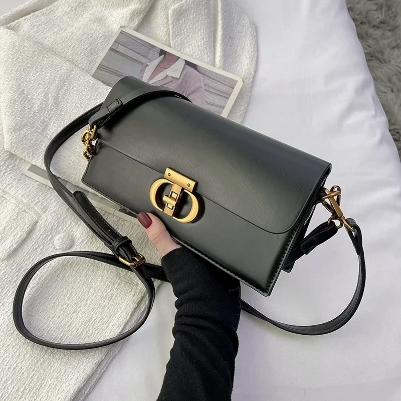 

2025 New Women's Fashionable Small Square Bag - Texture Trend, Portable, Chain Crossbody/Shoulder